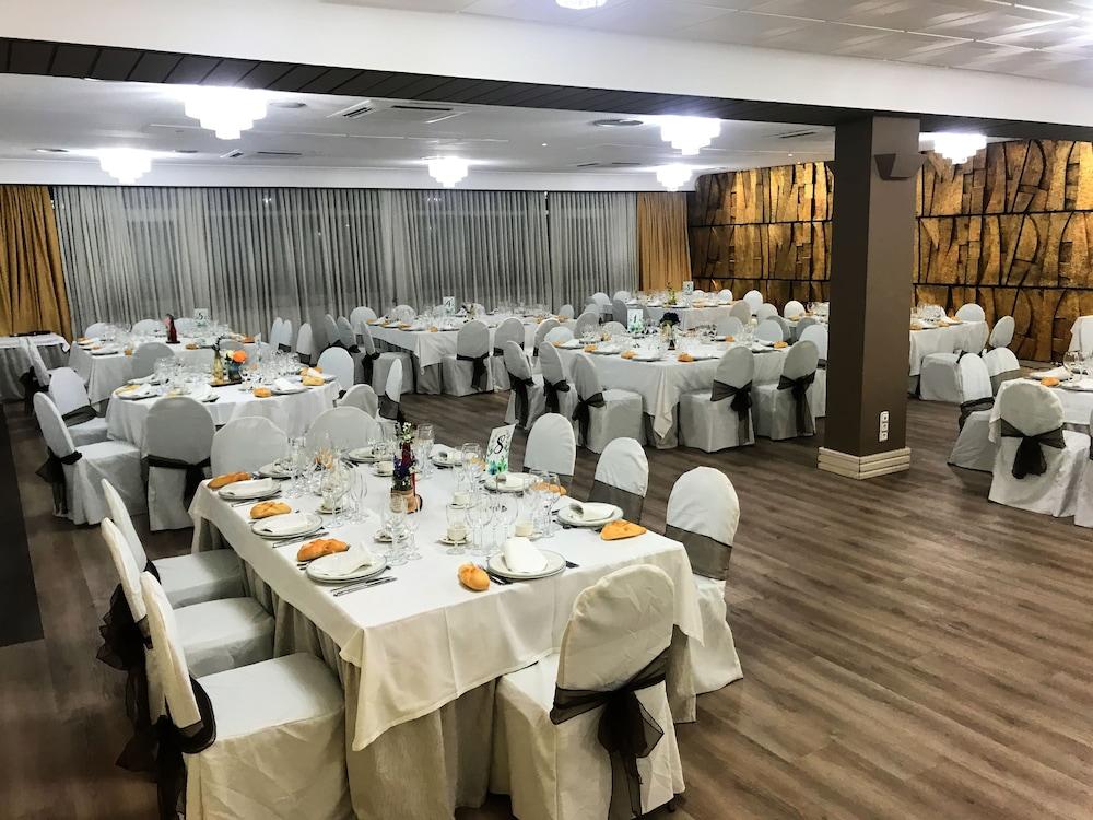 Rey Sancho Palencia Hotel ภายนอก รูปภาพ