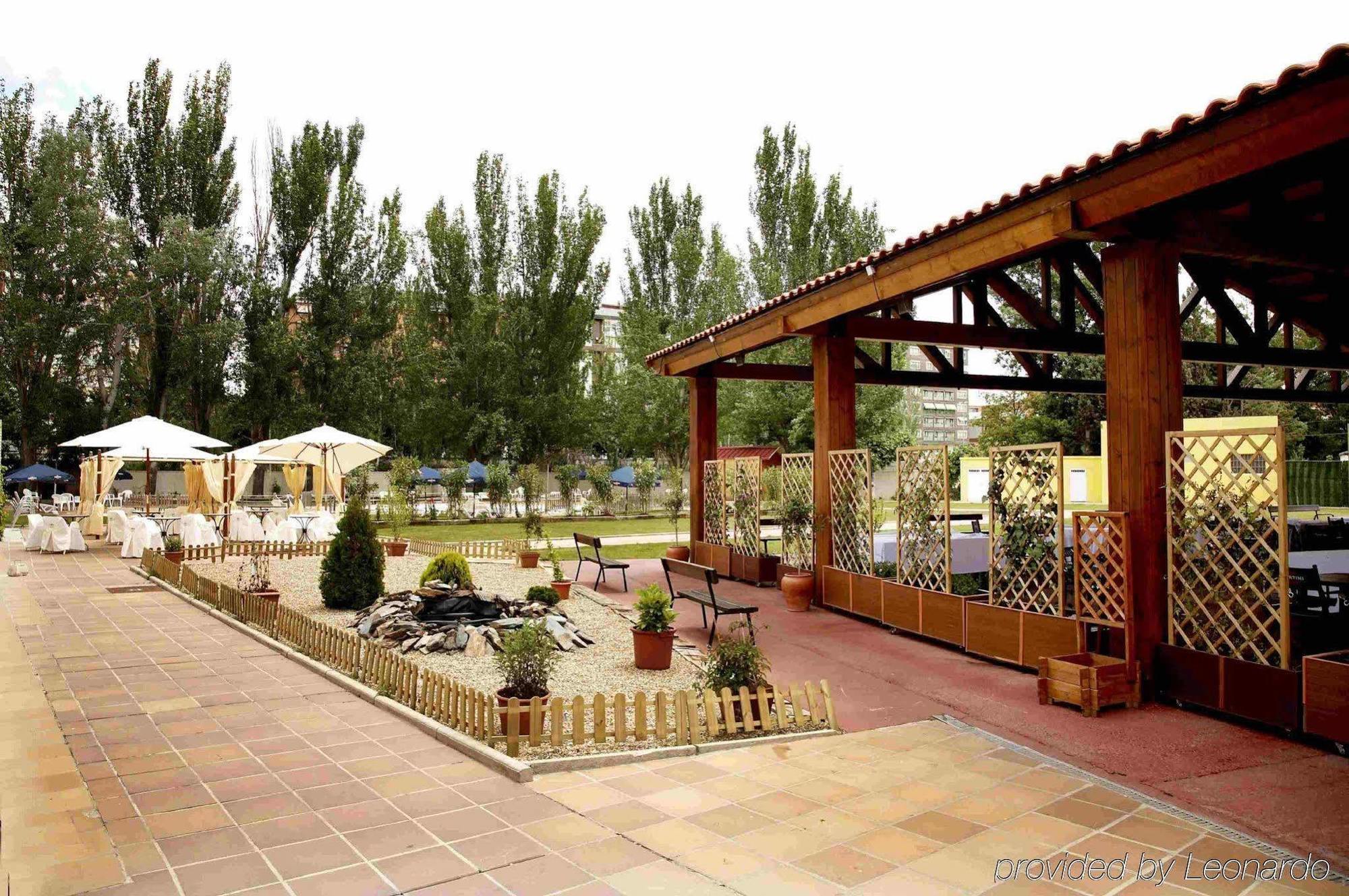 Rey Sancho Palencia Hotel ภายนอก รูปภาพ